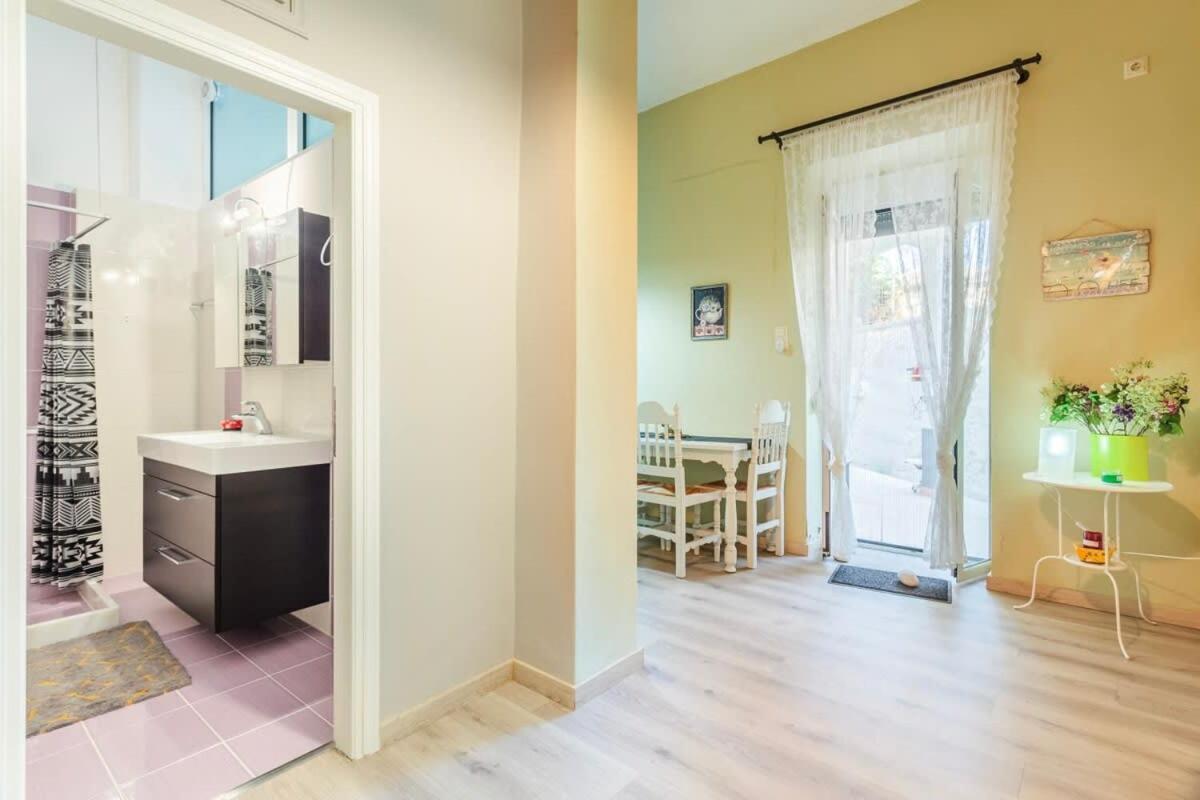 Kalamata Rose Nest - Urban Comfy Escape 外观 照片